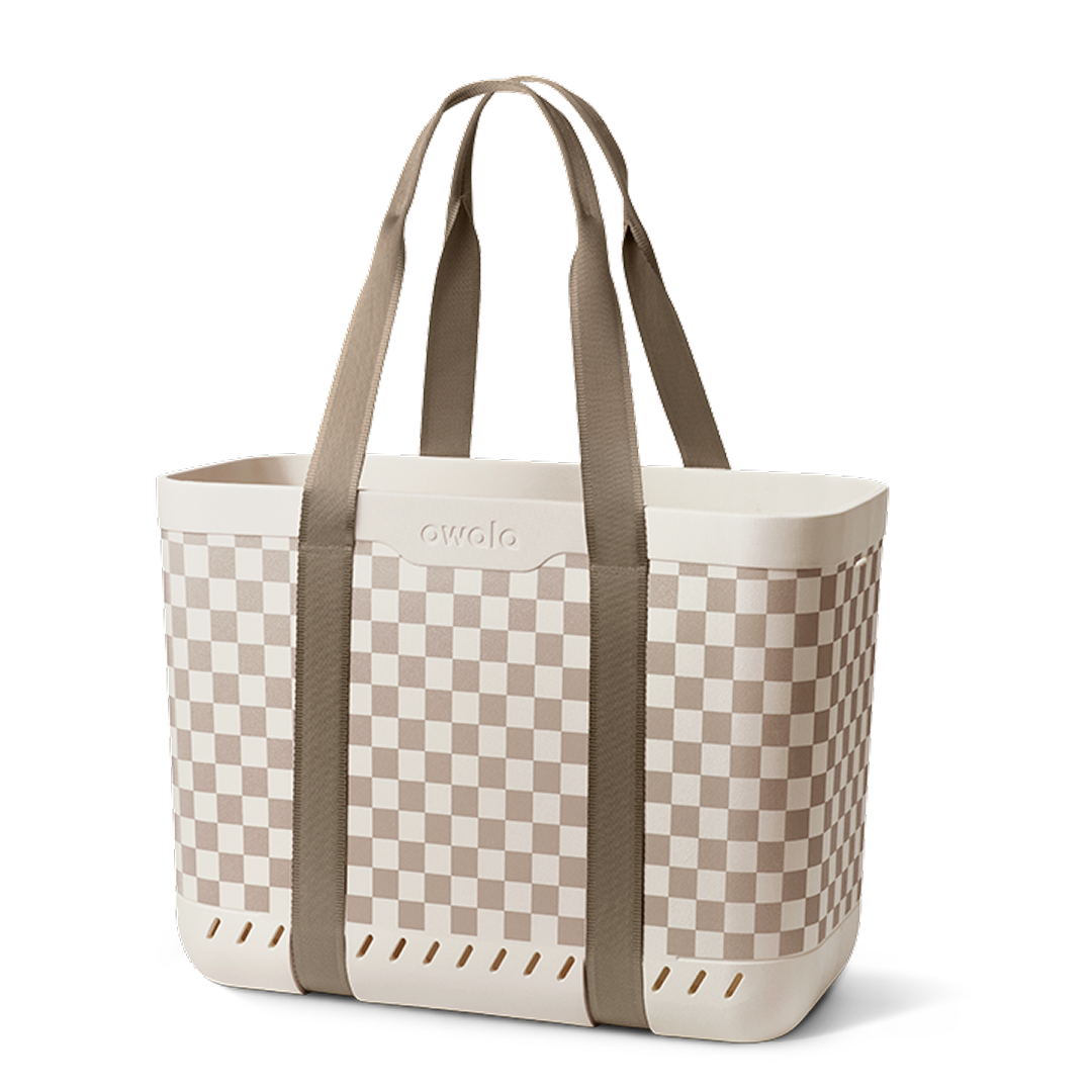 The Sun-Day Tote Checkin' In