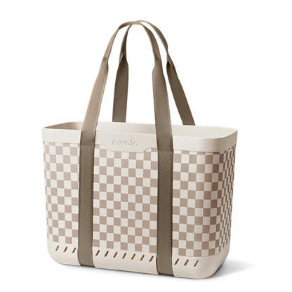 The Sun-Day Tote Checkin' In